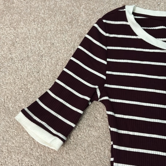 Ribbed bodycon maroon dress - Picture 3 of 4